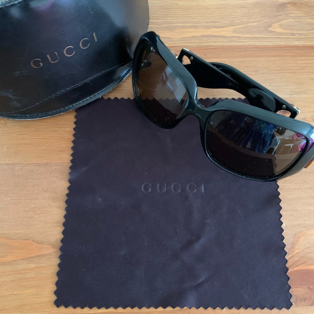 Gucci Black Sunglasses with Bamboo Details